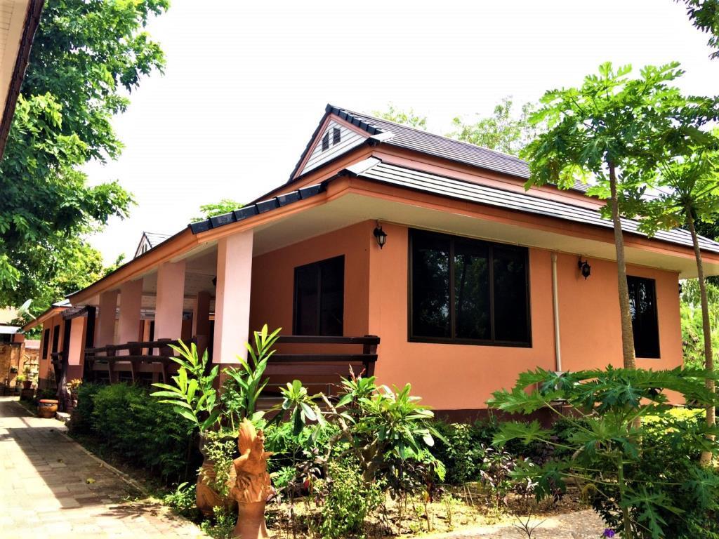 Phalaburi Resort Ban Chang  Exterior foto