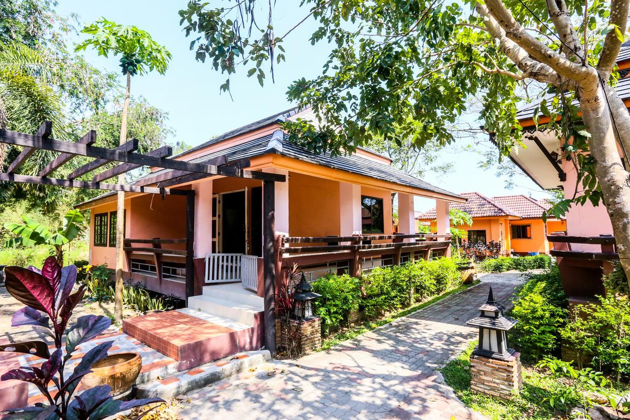 Phalaburi Resort Ban Chang  Exterior foto